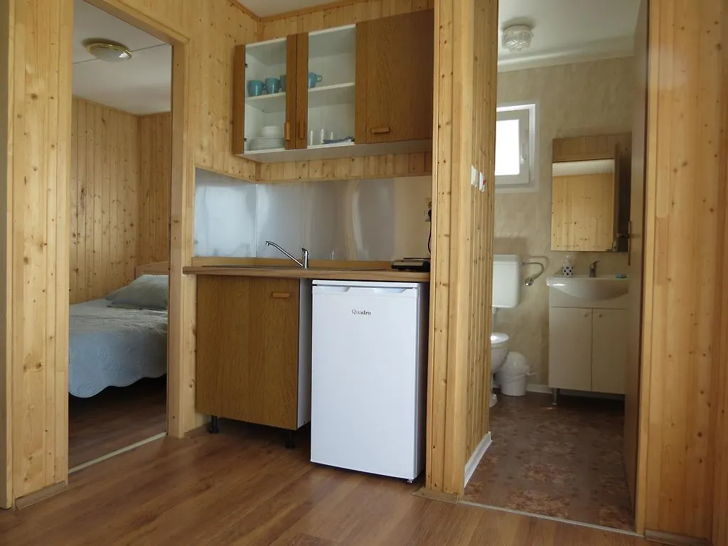 Campsite Kaya Pakoštane 3*,